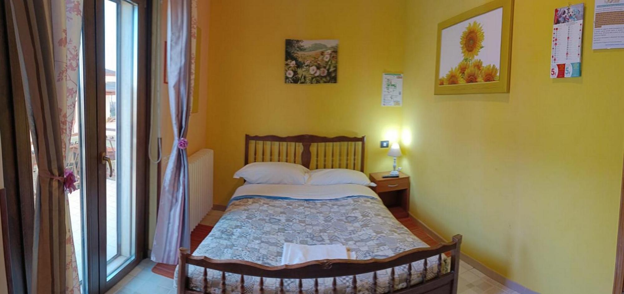 Complesso Turistico Aurora - Camere B&B Poggio Picenze Экстерьер фото